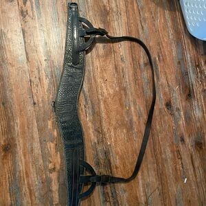 Snakeskin Tripping Collar